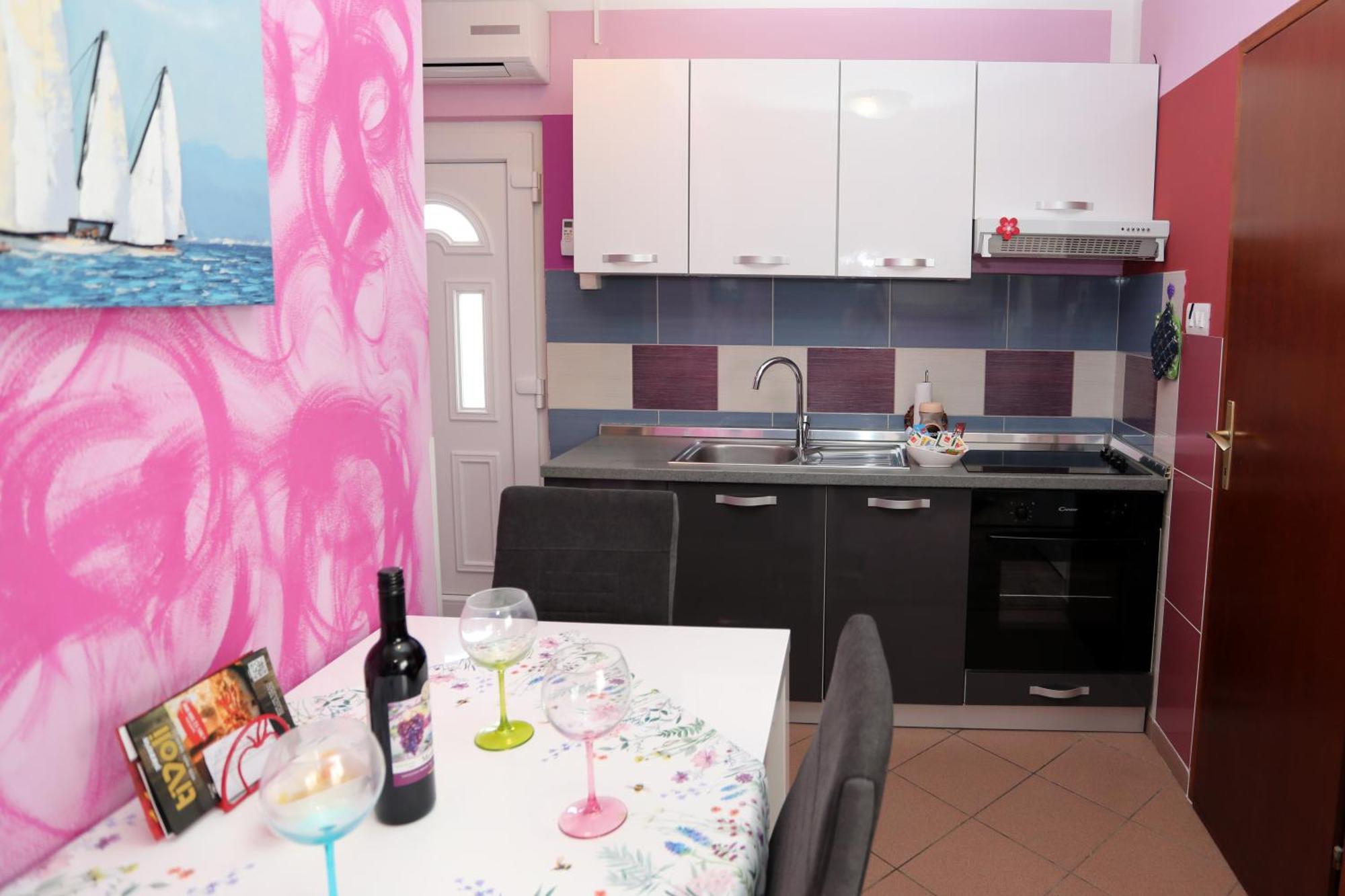 Loren Apartment Pula